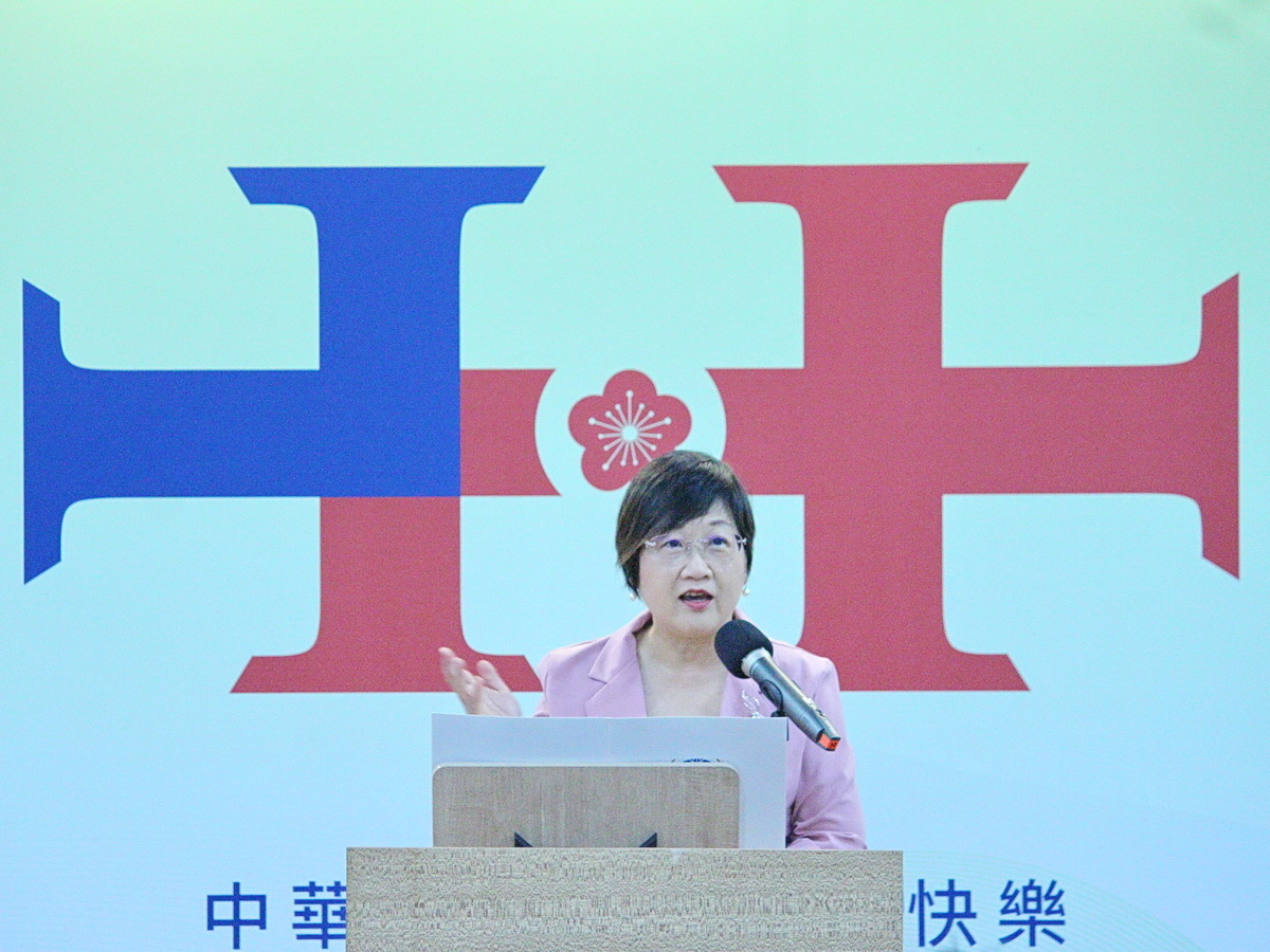 Récord de taiwaneses de ultramar que regresan a la isla para celebrar el Doble Diez