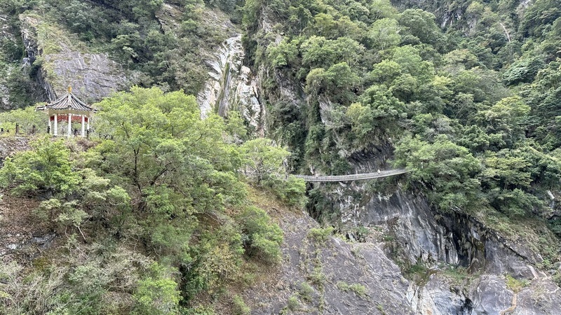 Kong-Rey deja 1 muerto, numerosos heridos y una larga estela de destrucción a su paso por Taiwán