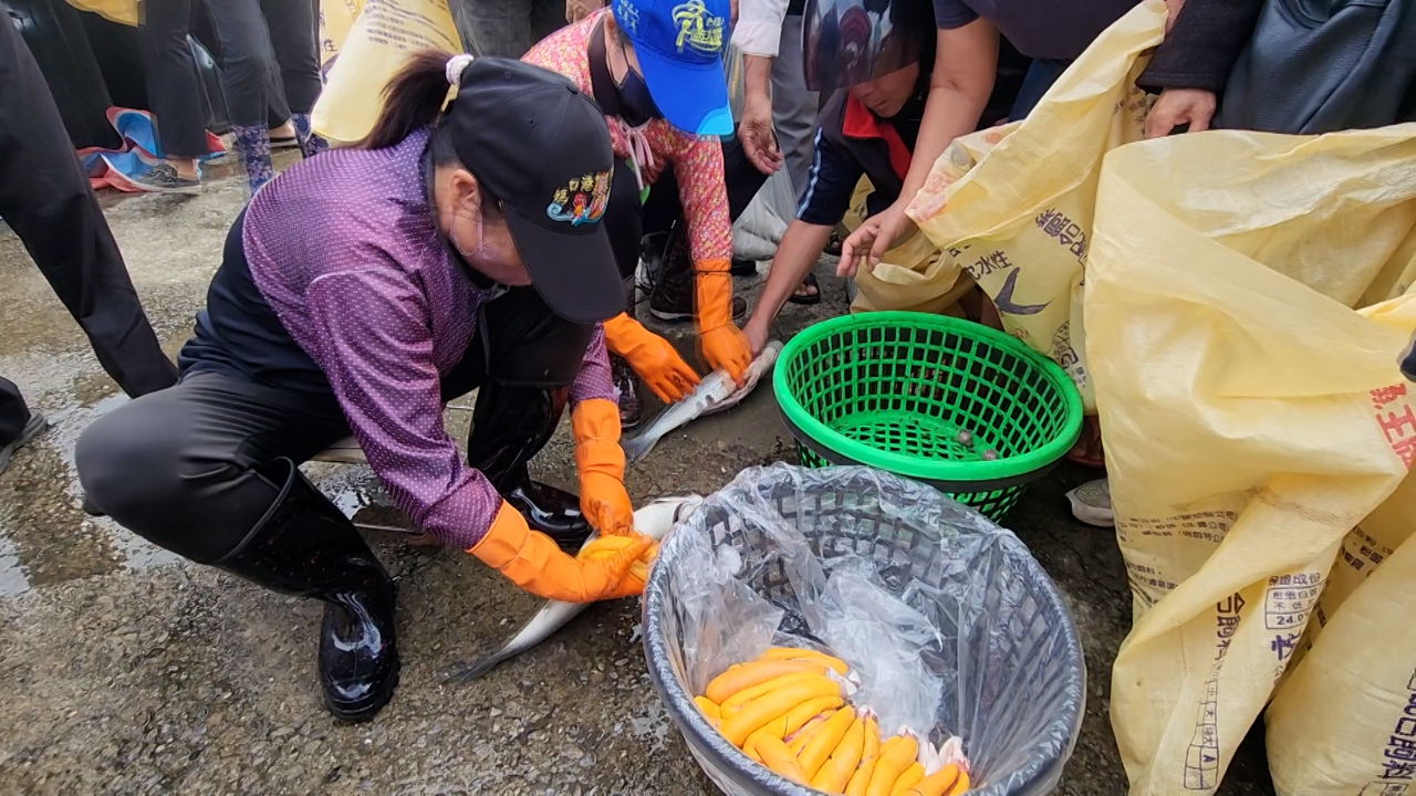Venta exitosa de huevas de salmonetes