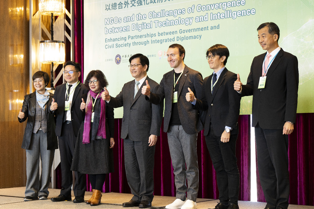 Exteriores acoge un foro de líderes de ONG y anima a las organizaciones internacionales a establecerse en Taiwán