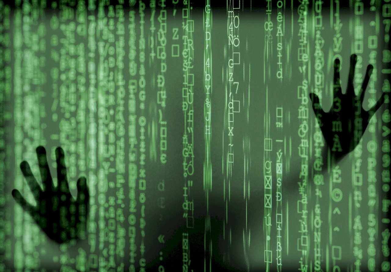 Expertos proponen un “consenso social” para hacer frente a la guerra cognitiva china