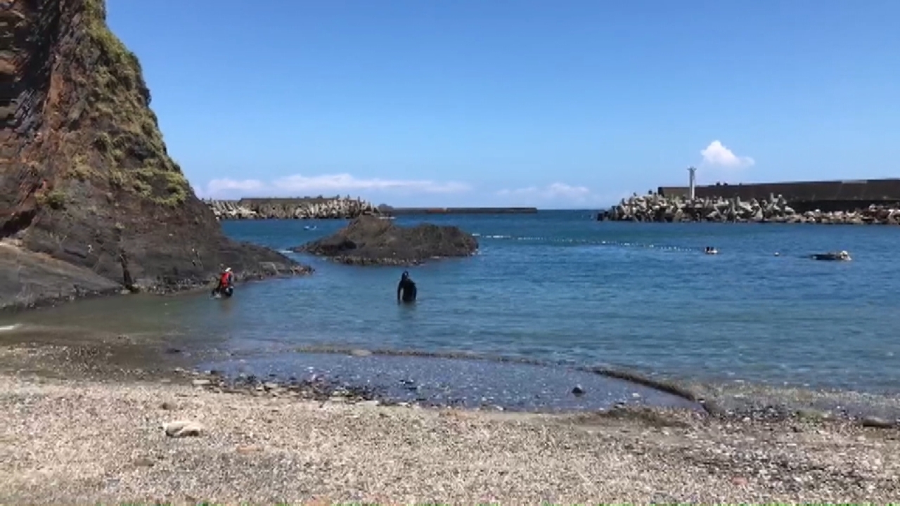 Retiran redes ilegales en zona turística para proteger a buceadores y el ecosistema marino